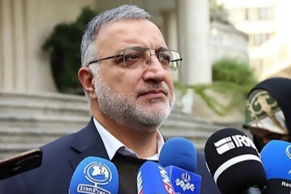 وظیفه کاخ الیزه شنیدن صدای مردم فرانسه است، نه اطاعت از ترامپ